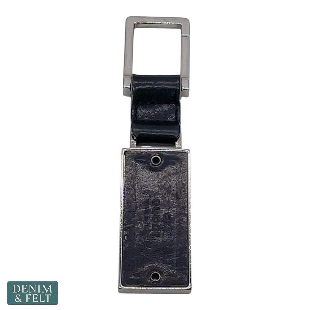 Gucci Rectangle Key Ring Black Leather Detail Sil… - image 2